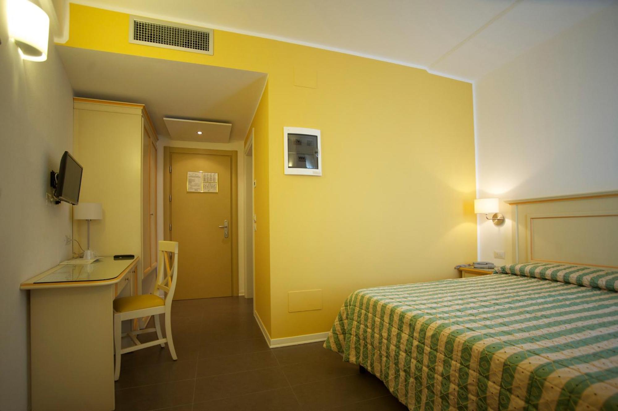 Hotel Stella Marina 3*